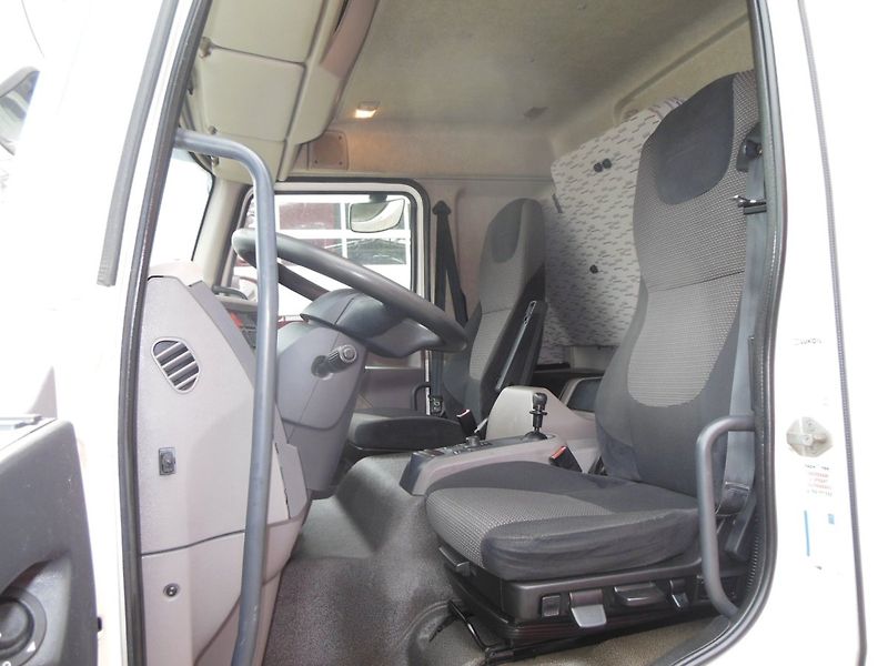 DAF LF 250.16 FA, D-hollandia 2000 kg - fotka 25 z 35
