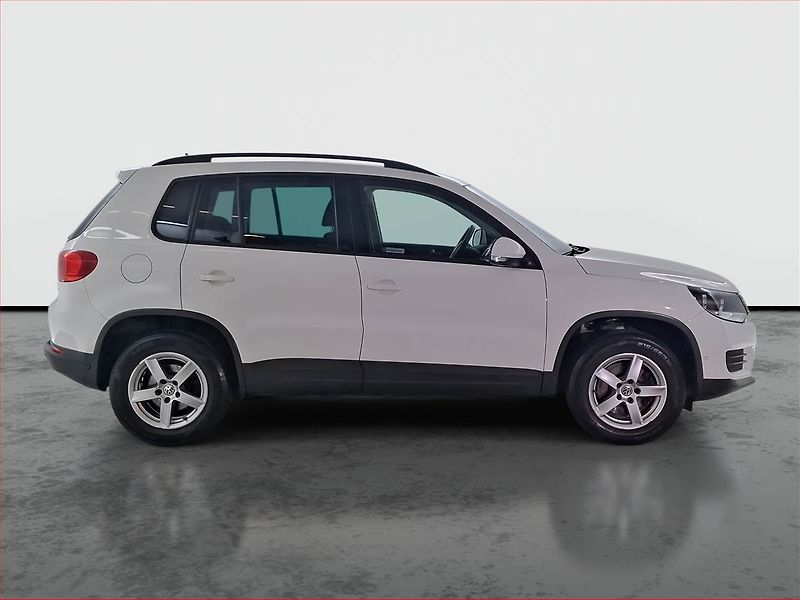 Volkswagen Tiguan (2014) 1.4 TSI, Park. senzory - fotka 6 z 16