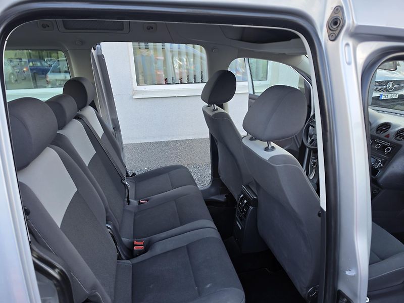 Volkswagen Caddy 1.6 TDI  - fotka 25 z 40