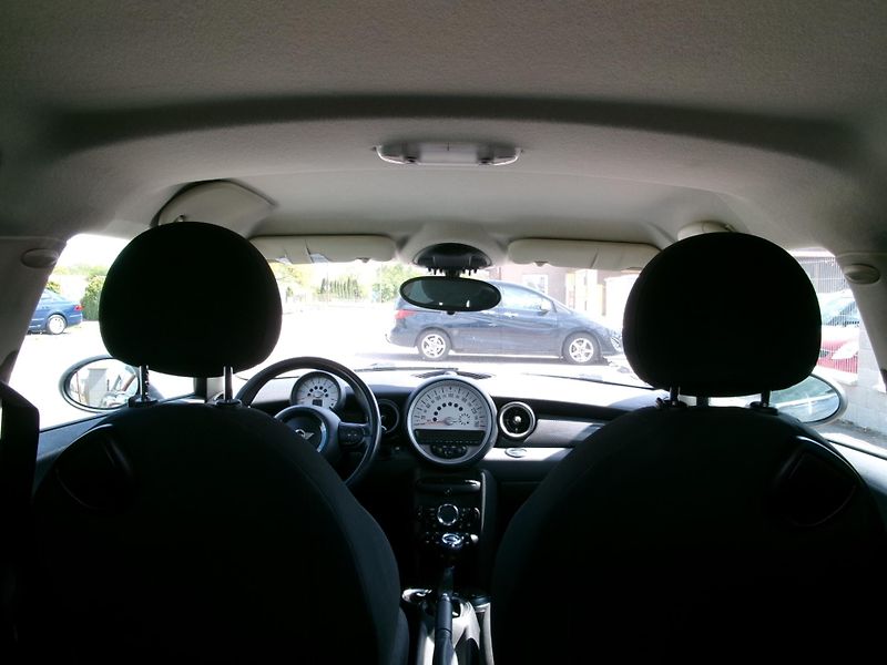 Mini Cooper S (2011) 1,6i AC TEMP ALU 135kW - fotka 13 z 28