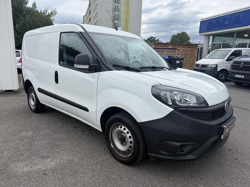 Fiat Dobló 1.3 MTJ Klimatizace - fotka 4 z 21