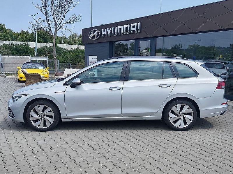 Volkswagen Golf 1.5 TSI/96kW Style - fotka 8 z 29