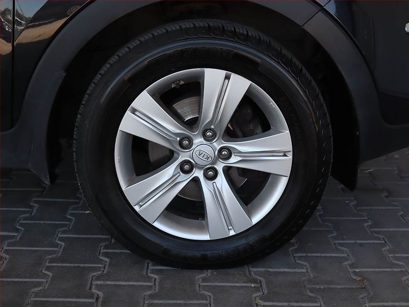 Kia Sportage (2011) 2.0 CRDi, 4X4, Tempomat - fotka 14 z 23