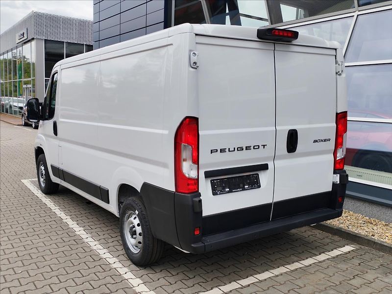 Peugeot Boxer (2026) 2,2 Furgon 3000 L2H1 BHDi 120k - fotka 5 z 9