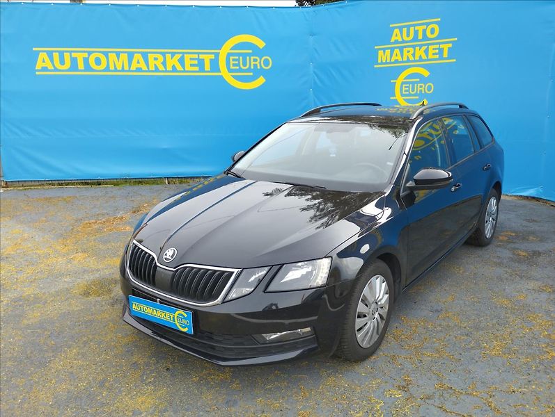 Škoda Octavia 1,6 - fotka 1 z 21