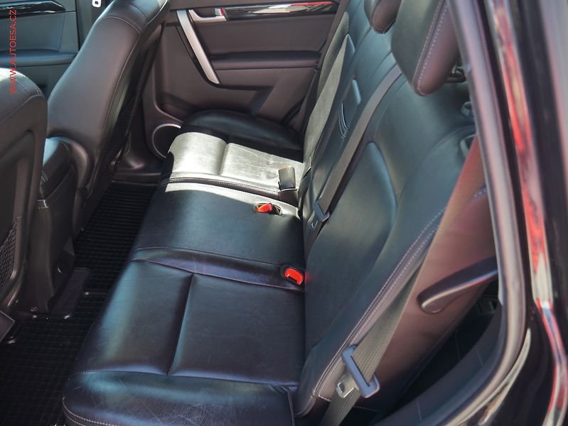 Chevrolet Captiva (2011) 2.4i 4x4, 7míst, ČR, AT - fotka 10 z 18