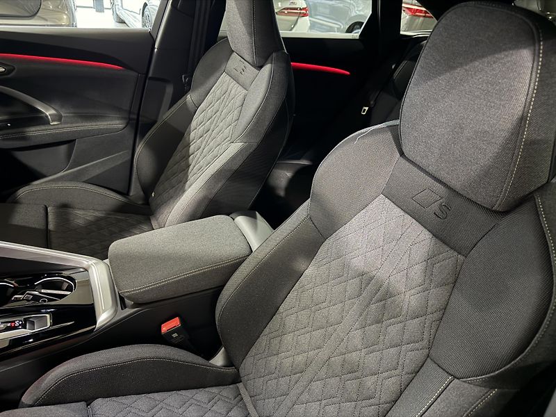 Audi Q5 (2026) SB TFSI 150kW 4X4 SLINE R20 3D - fotka 34 z 45
