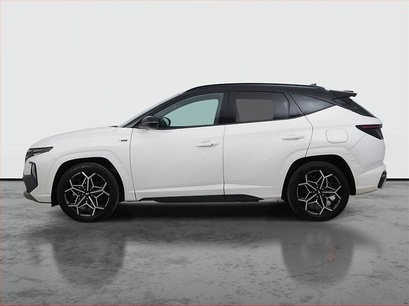Hyundai Tucson (2023) N-Line Style 1.6 T-GDI 48V MHE - fotka 3 z 22