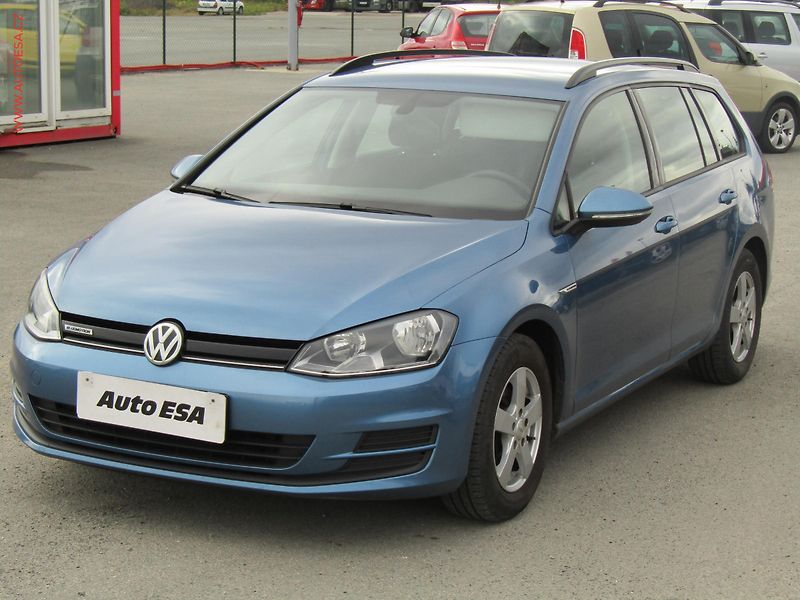 Volkswagen Golf (2015) 1.4 TGi, ČR, Trendline - fotka 3 z 17