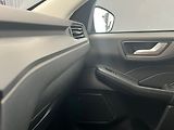 Ford Kuga 2.5 HEV 4X4 REZERVOVÁNO - náhled 31