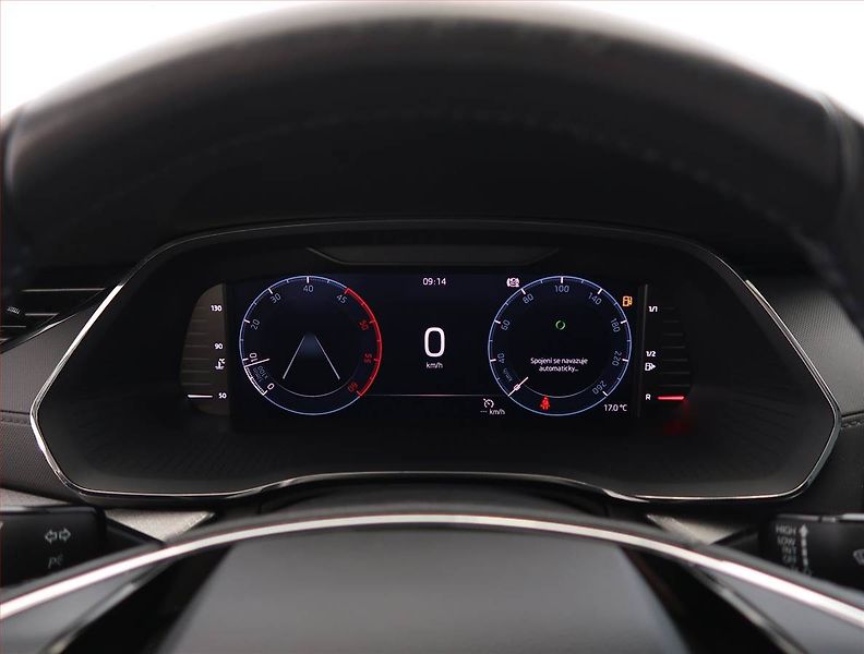 Škoda Octavia (2023) Ambition 2.0 TDI, ČR,1.maj - fotka 11 z 24
