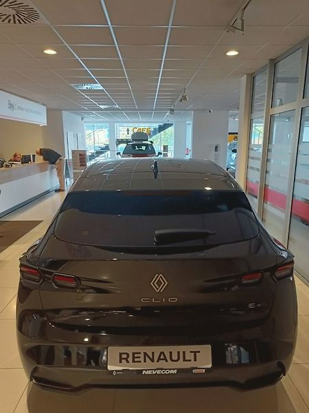 Renault Clio (2026) full hybrid E-Tech 160 - fotka 4 z 9
