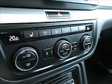 Volkswagen Sharan 2,0 TDi 110kW webasto, 2x kola - náhled 36