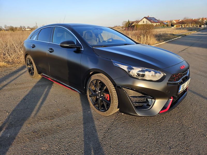 Kia ProCeed (2024) 1.6 ProCeed/150kW GT/matná - fotka 2 z 14
