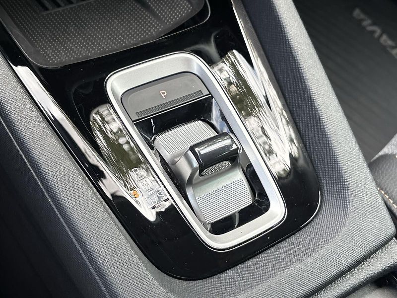 Škoda Octavia (2025) Combi 2.0 TDI DSG Top Selectio - fotka 14 z 31