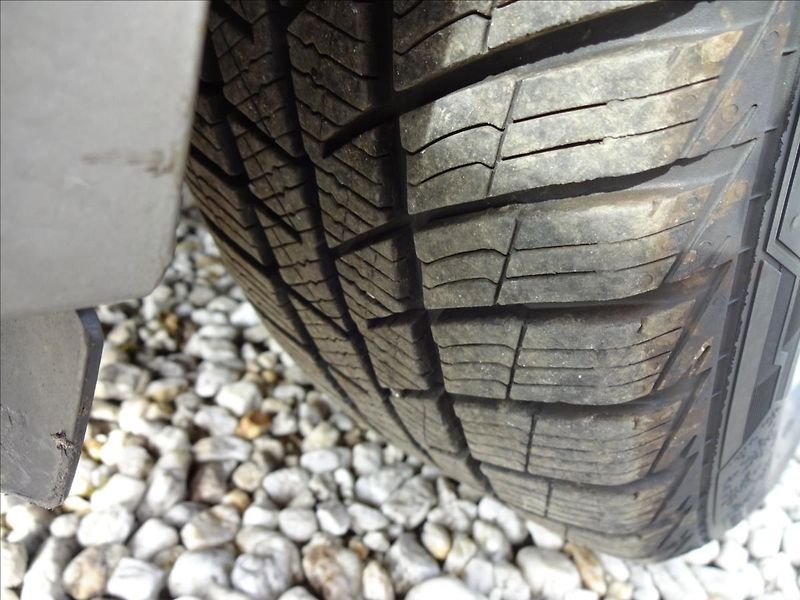 Škoda Rapid 1.2TSI 66kW - fotka 44 z 46