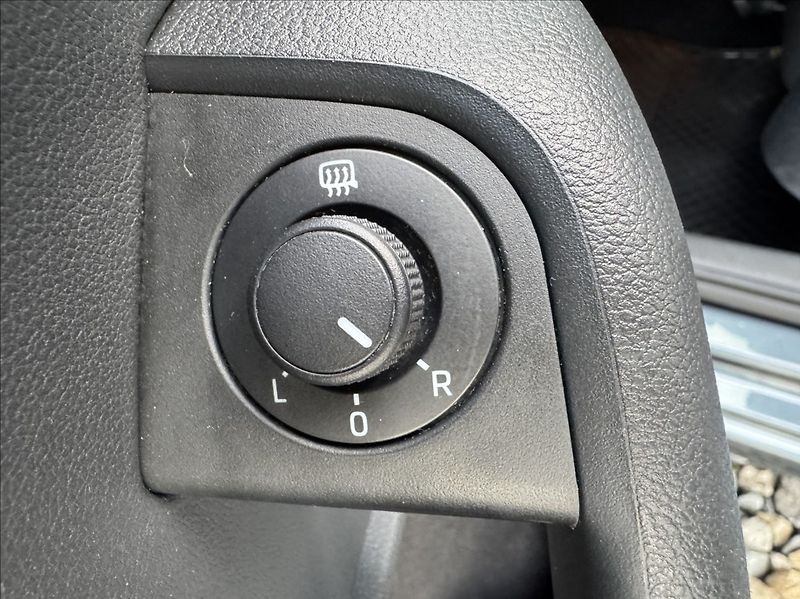 Škoda Octavia 1,5 TSI STYLE DPH 1maj původČR - fotka 23 z 50