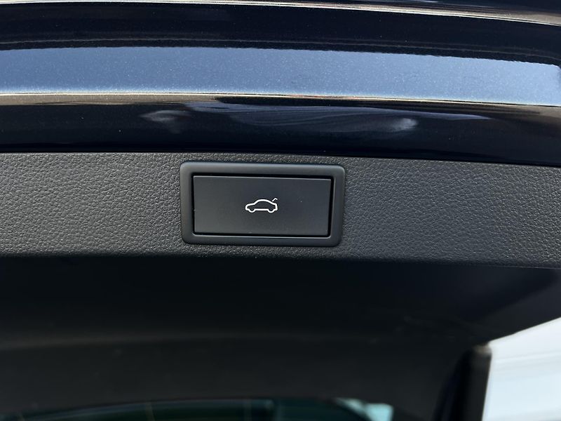 Škoda Octavia 1,4TSI iV RS 180kW DSG DPH - fotka 25 z 26