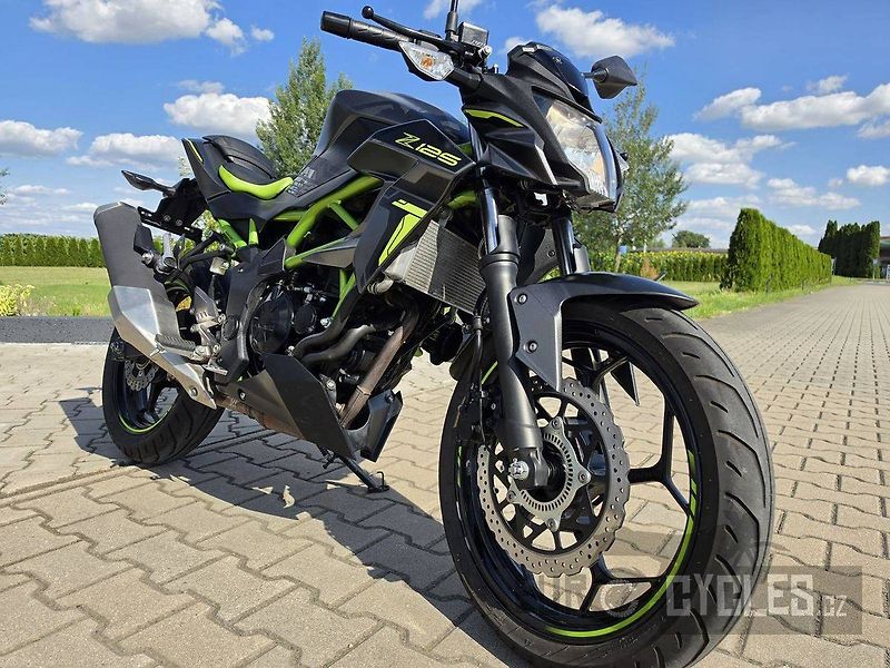Kawasaki Z 125 (2024) - fotka 2 z 12