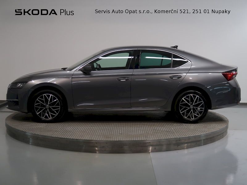 Škoda Octavia (2024) TOP SELECTION 2.0TDI 110KW DSG - fotka 3 z 38