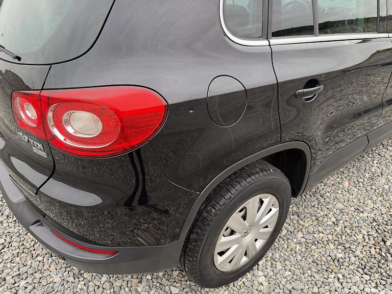 Volkswagen Tiguan 140PS 4x4 DSG PANORAMA - fotka 46 z 158