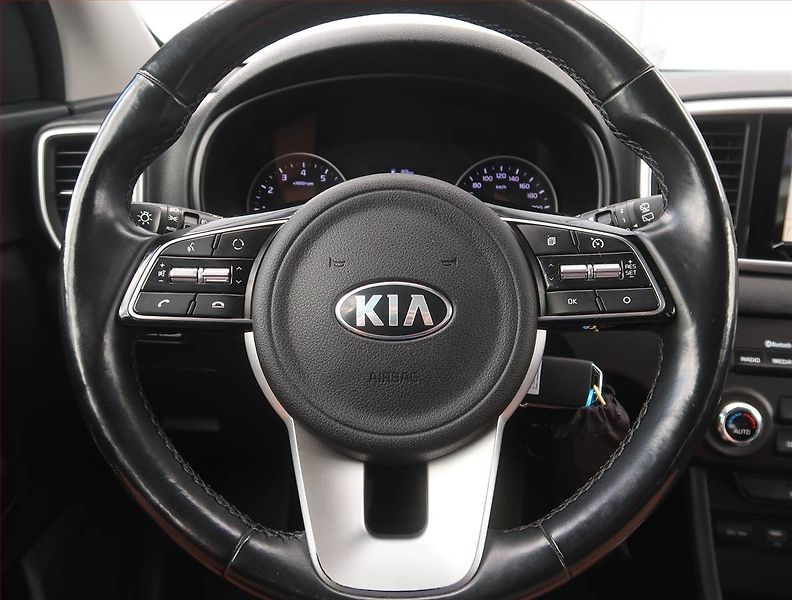Kia Sportage (2019) 1.6 GDI, Navi, Tempomat - fotka 16 z 18