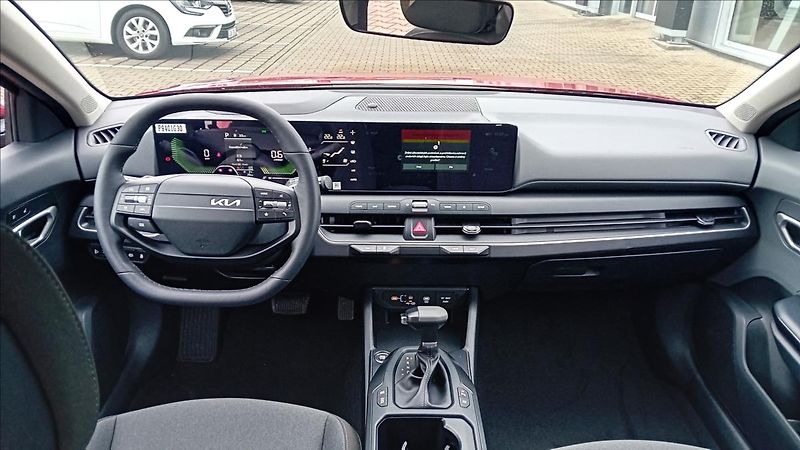 Kia K4 1,6 T-GDi 7DCT SPIN - fotka 10 z 12