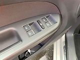 Volkswagen Touran (2014) 2.0TDi, CUP - náhled 11