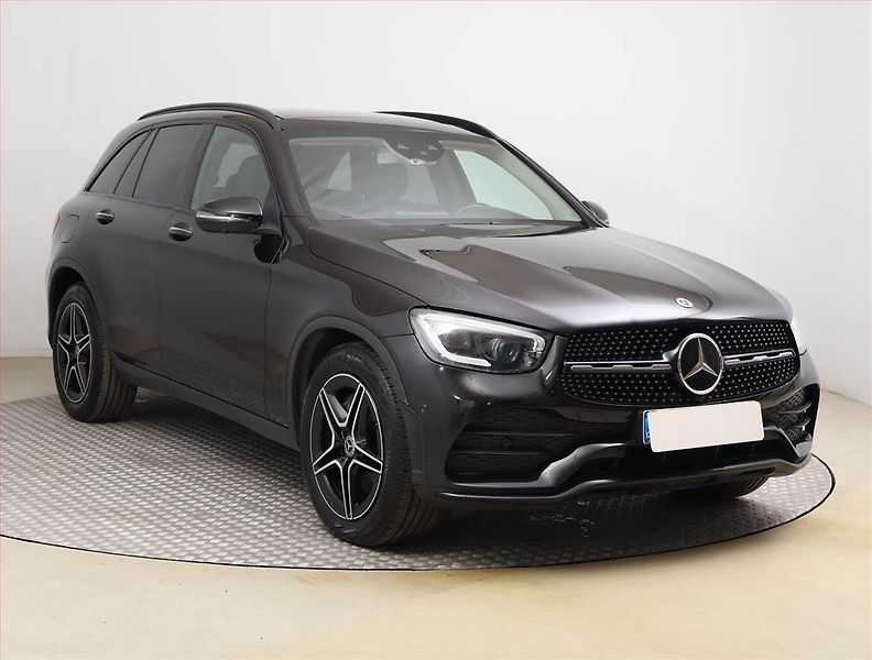 Mercedes-Benz GLC (2020) AMG line 300 d 4MATIC - fotografie inzerátu