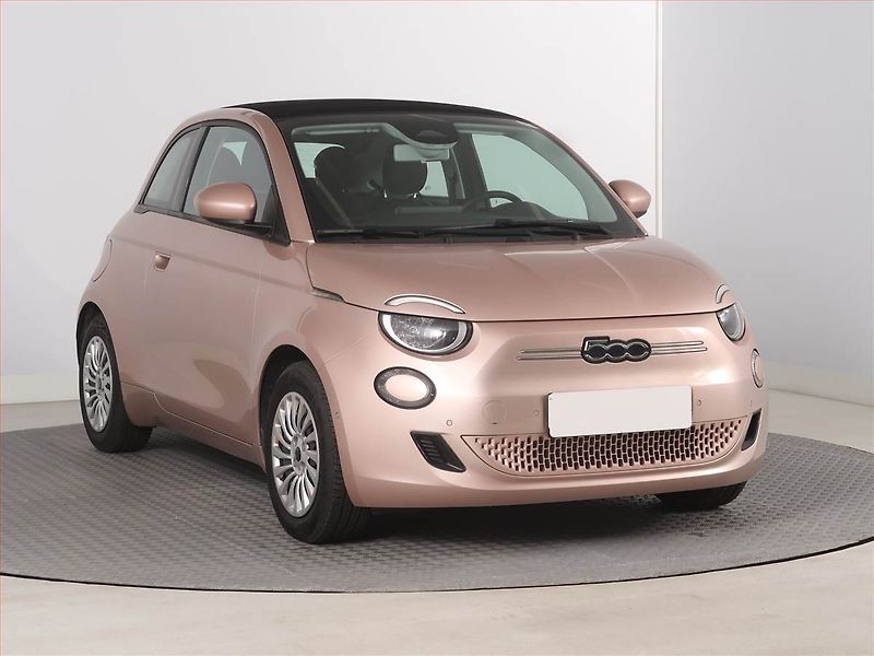 Fiat 500e (2023) 42 kWh, SoH 96% - fotografie inzerátu