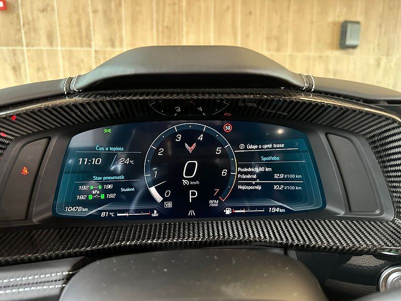 Chevrolet Corvette C8 3LT Convertible Z51, Lift - fotka 23 z 41