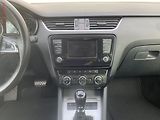 Škoda Octavia (2015) 1.4 TSi, Elegance, DSG, +kola - náhled 13