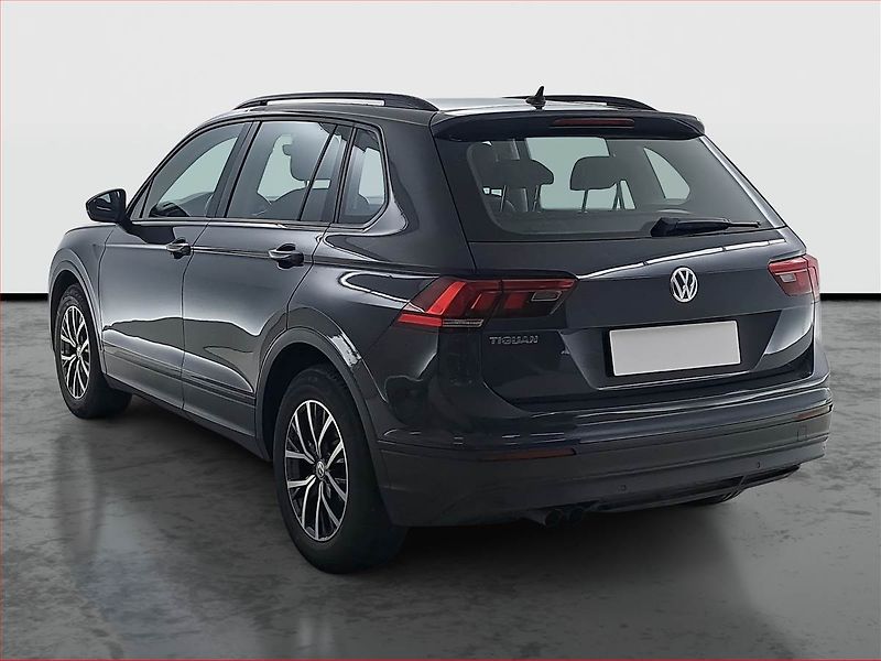 Volkswagen Tiguan (2018) 1.4 TSI, Navi, Park. senzory - fotka 4 z 16