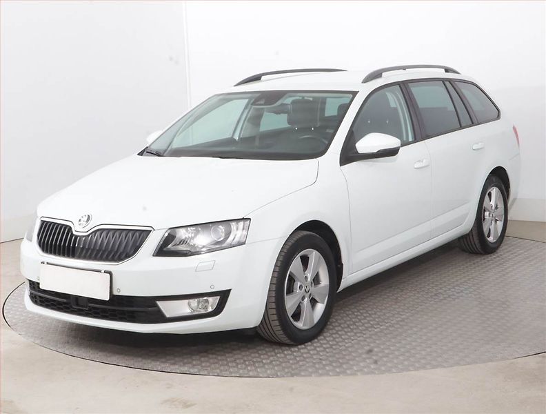 Škoda Octavia (2015) 2.0 TDI, Automat, Serv.kniha - fotka 2 z 17