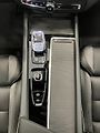 Volvo XC60 T6 eAWD Black Edition Plus AT8 - náhled 19