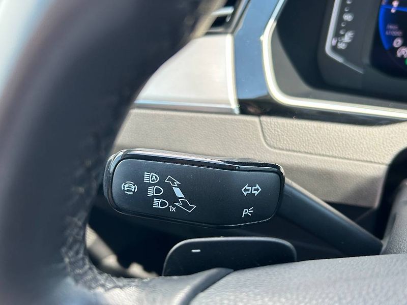 Volkswagen Passat Business 2,0 TDI 4M DSG - fotka 14 z 30