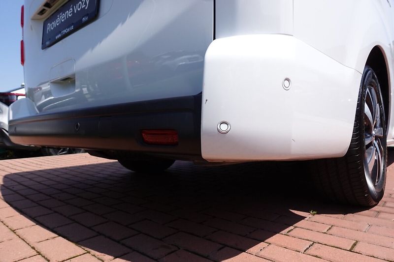 Toyota ProAce Verso 2.0 Diesel 177 - 8 AT VIP 7S S - fotka 35 z 38