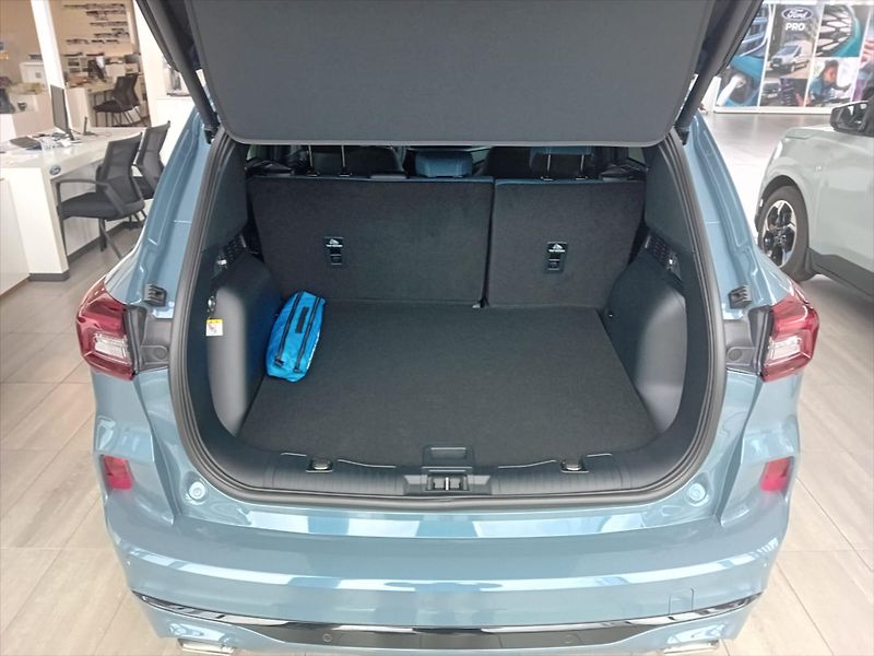 Ford Kuga (2026) 2,5 Duratec Hybrid HEV 134kW/1 - fotka 8 z 15