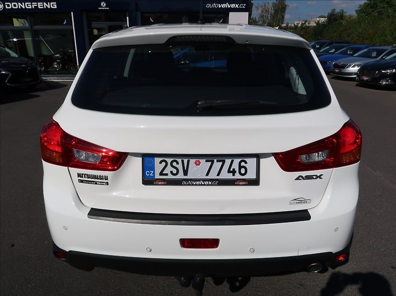 Mitsubishi ASX 1,6 MIVEC,86kW,1majČR,Serv.kn. - fotka 8 z 23