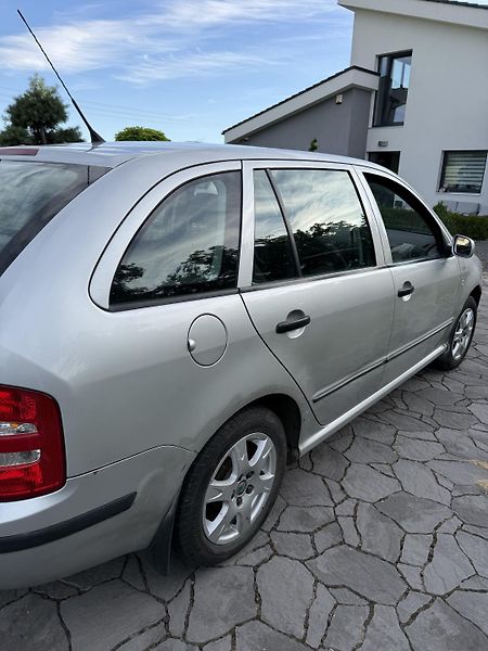 Škoda Fabia (2004) Combi - fotka 9 z 16