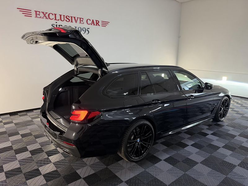 BMW Řada 5 530d xDrive M-Sport Laser FCL - fotka 42 z 48