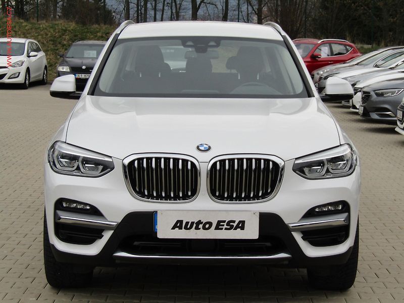 BMW X3 (2021) 2.0d xDrive20d, ČR, AT, navi - fotka 2 z 21