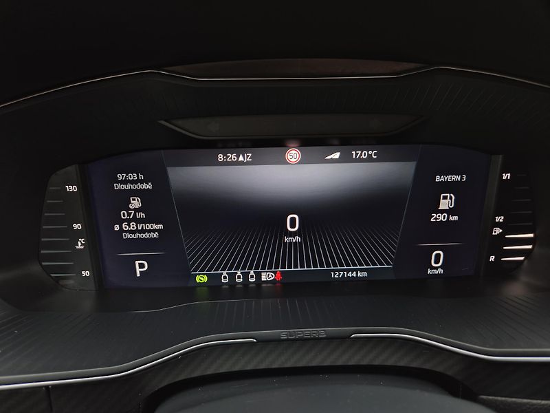 Škoda Superb Combi SPORTLINE 147kw DSG 19AL - fotka 49 z 49