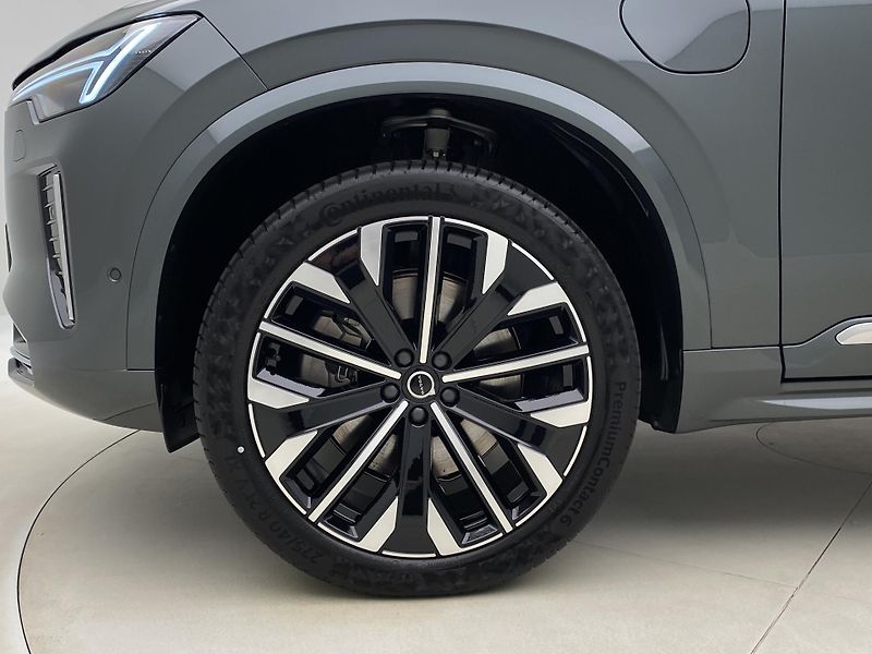 Volvo XC90 (2026) T8 AWD Plug-in BRIGHT PLUS 7m - fotka 18 z 71