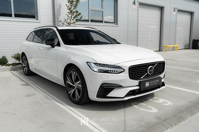 Volvo V90 (2021) - fotka 3 z 51