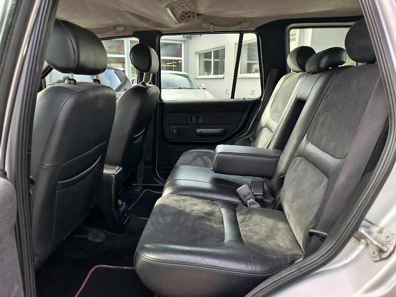 Land Rover Freelander 2.0 TD4 82 kW 4x4 - fotka 10 z 18