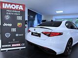 Alfa Romeo Giulia (2017) 2.0 T 280k AT8 ZF Q4 4x4 Veloc - náhled 4