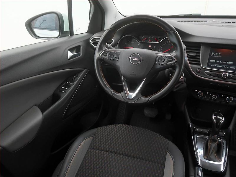 Opel Crossland X (2018) 1.2 Turbo, Automat, Serv.kniha - fotka 7 z 17