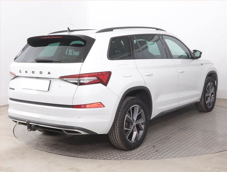 Škoda Kodiaq (2021) Sportline 2.0 TDI - fotka 5 z 21