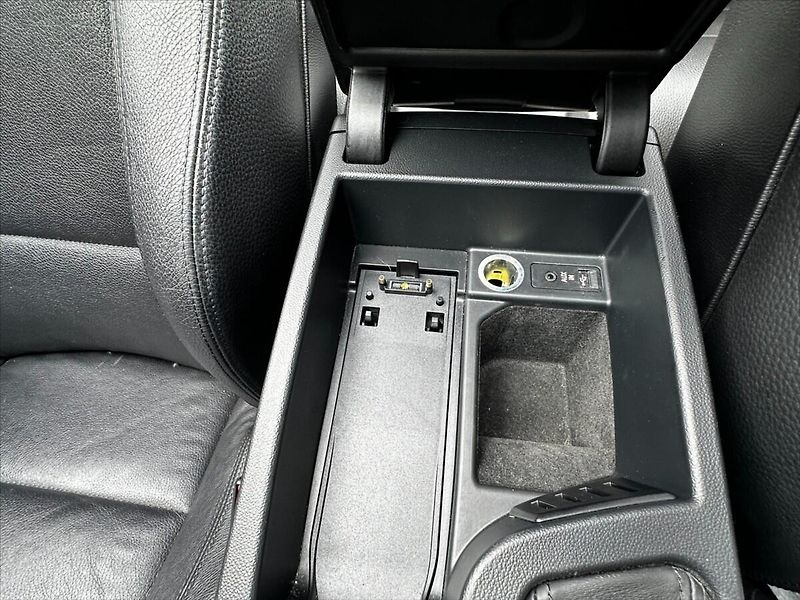 BMW Řada 3 325d 150KW-CABRIO - fotka 38 z 46